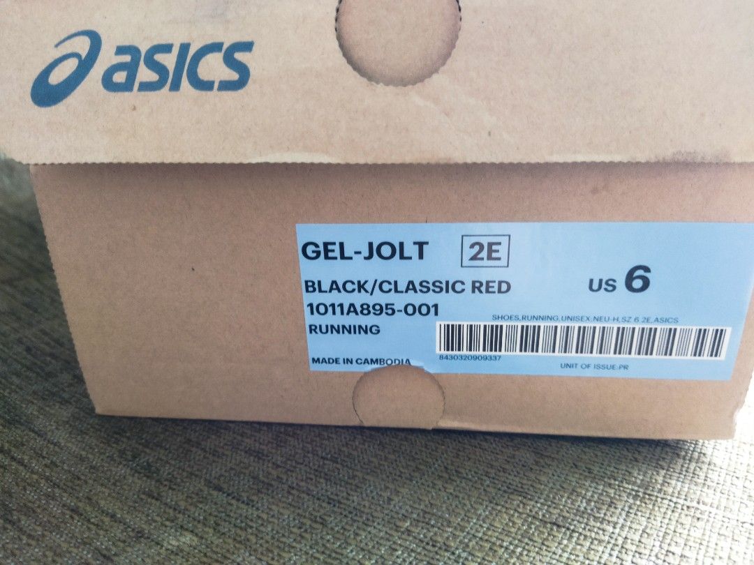 Asics Gel Jolt Running Shoes US 6 (Category: Sneakers) located in Singapore. Submitted by lornie (Listing ID 1398006934, Image 1). Description: - Brand new Asics Gel-Jolt running shoes - Color: Black and red - US size 6 - Includes original box and tags - Never been worn - Suitable for running and everyday wear.