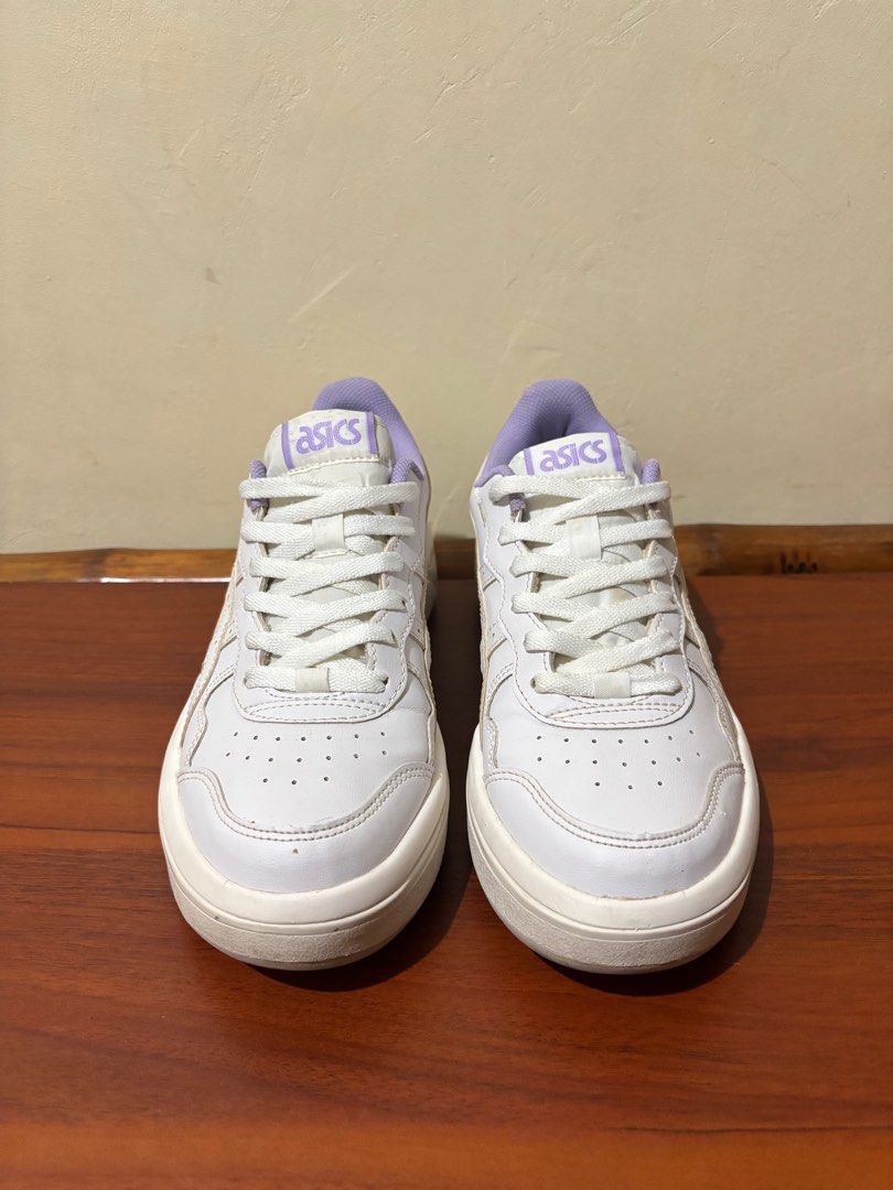 Asics Janapn S ST Purple Sneakers (Category: Sneakers) located in Aparri. Submitted by lpenny (Listing ID 1398097327, Image 1). Description: - Asics GEL-NYC sneakers - Color: White upper with purple accents - Size: US 8 / EUR 42.5 / 27.0 cm - Features: Lace-up closure, Asics logo - Condition: Good soles.