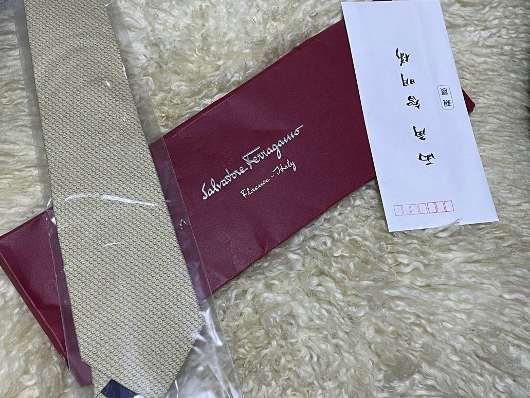 Authentic Brandnew Salvatore Ferragamo Necktie (Category: Luxury Accessories) located in Rosario. Submitted by myvinatgepieces (Listing ID 1398133339, Image 1). Description: Authentic Salvatore Ferragamo Neck Tie With Tag / Box Pristine Condition Never Been Used Anorher Unwanted Gift When it comes to adding the finishing touches to your smart-formal attire, look no further than salvatore ferragamo and its collection of smaller accessories. From q