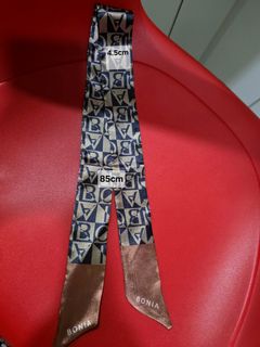 (Category: ) located in . Submitted by PRELOVED_UMMI (Listing ID 1398036113, Image 1). Description: .