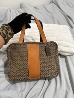 (Category: ) located in . Submitted by luxe2600 (Listing ID 1398160232, Image 1). Description: .