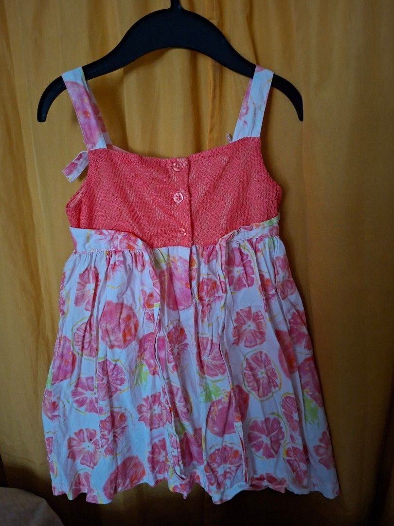 Coral dress (Category: Babies & Kids Fashion) located in Bacoor. Submitted by cloudcerine (Listing ID 1398002235, Image 2). Description: Brand: Blueberi Boulevard Dress Size: 6 Condition: VGUC Price: 150 No issue.