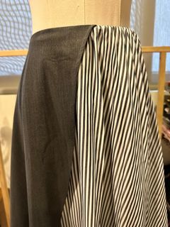(Category: ) located in . Submitted by dressingroom (Listing ID 1398052188, Image 1). Description: .