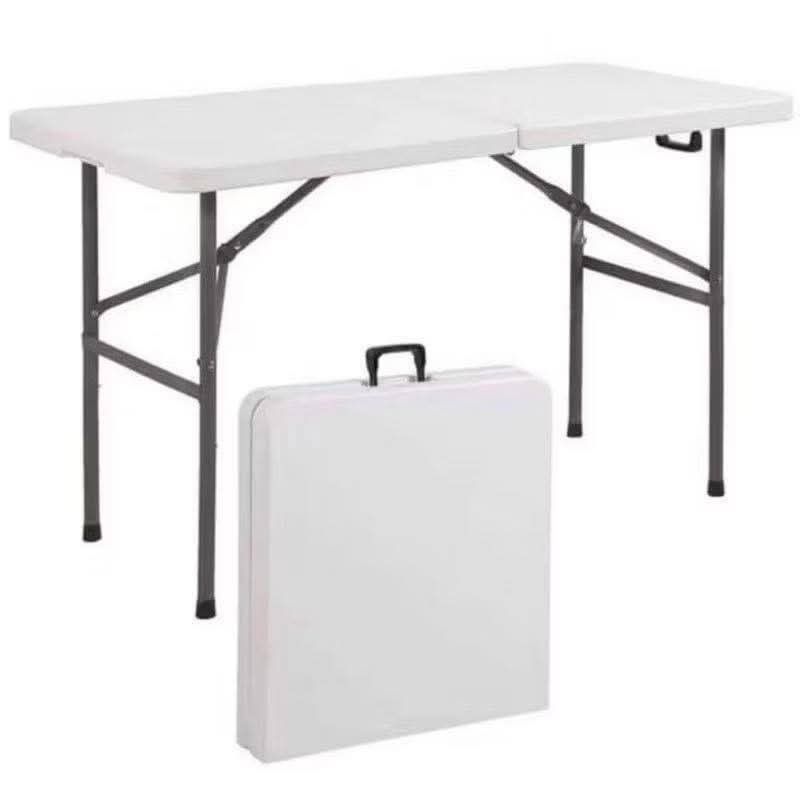 Folding table (Category: Chairs) located in Manila. Submitted by jelai.cybyb (Listing ID 1398102543, Image 1). Description: 4ft 5ft 6ft.