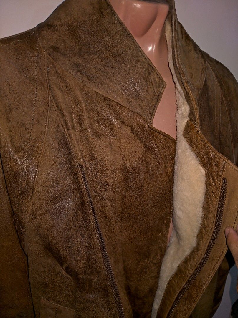 Genuine Leather Winter Mens Jacket (Brown) (Category: Coats, Jackets and Outerwear) located in General Trias. Submitted by mervcorner (Listing ID 1398110154, Image 3). Description: Leather Winter Mens Jacket (Brown) Brand: New Territories Size: 40 (Medium) Dimension Chest Width: 23 inches Length: 24.5 inches Shoulder Width: 20 inches Sleeves Length: 24.5 inches Made in Korea Genuine Leather Diagonal Full-down Zipper Snap Close Button Standard Not