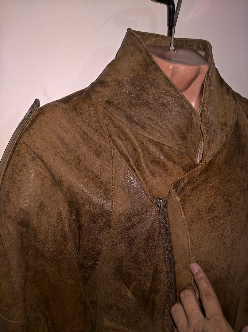 Genuine Leather Winter Mens Jacket (Brown) (Category: Coats, Jackets and Outerwear) located in General Trias. Submitted by mervcorner (Listing ID 1398110154, Image 2). Description: Leather Winter Mens Jacket (Brown) Brand: New Territories Size: 40 (Medium) Dimension Chest Width: 23 inches Length: 24.5 inches Shoulder Width: 20 inches Sleeves Length: 24.5 inches Made in Korea Genuine Leather Diagonal Full-down Zipper Snap Close Button Standard Not