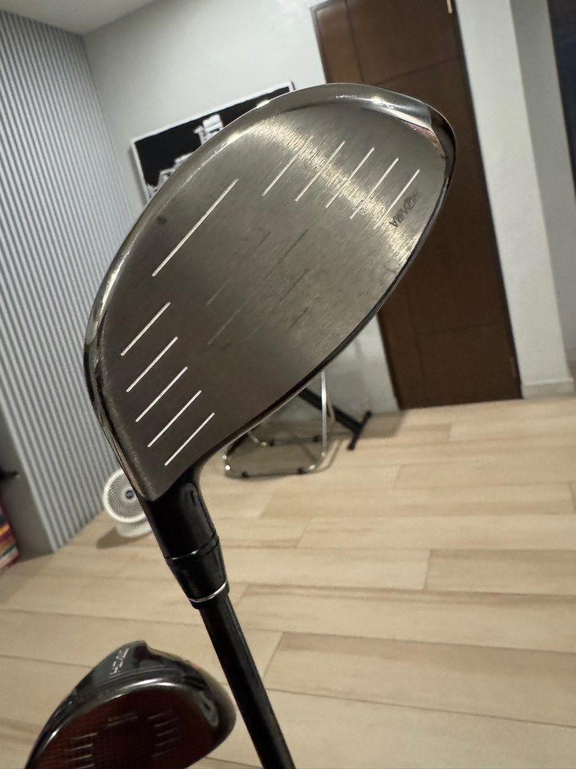 Honma TR20 460 Driver (Category: Golf) located in Paranaque City. Submitted by warmeagle_be0856 (Listing ID 1398102935, Image 1). Description: - Honma TR20 460 Driver - 10.5 degree loft - Sleek black club head and shaft - Silver face with white lines - Shaft details: Flex (S), Length (45 inches) - Right handed.