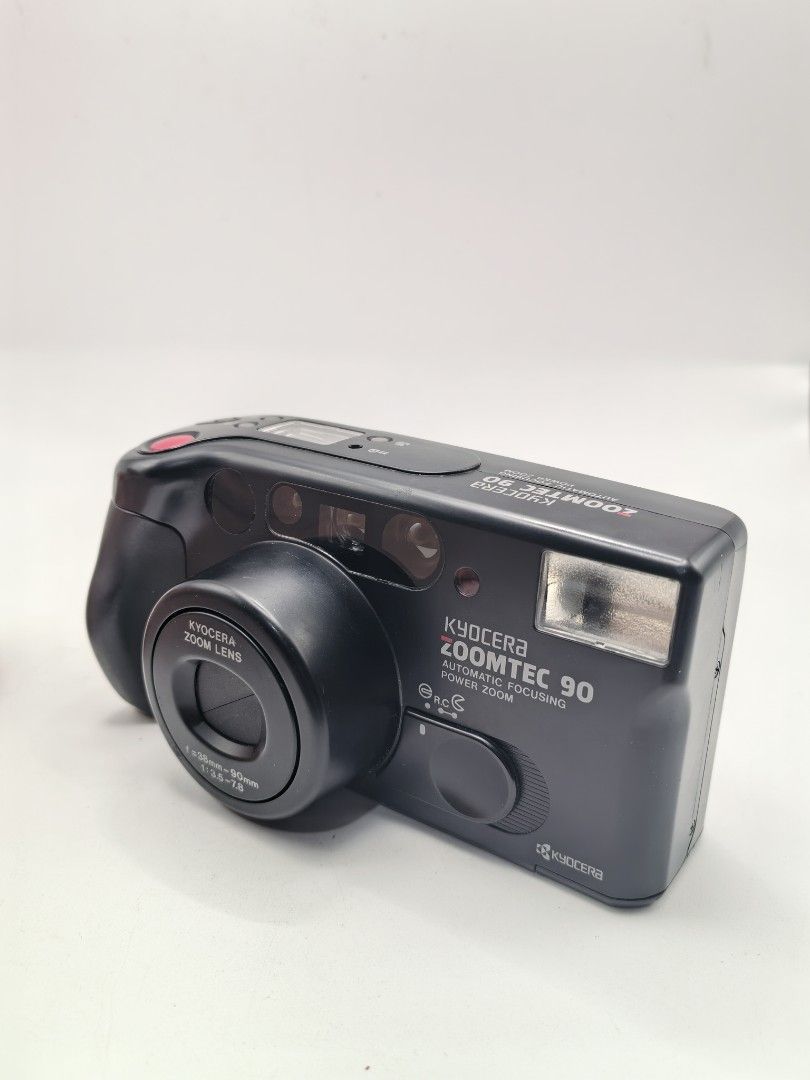 Kyocera Zoomtec 90 (Category: Cameras) located in Cebu City. Submitted by dudes_villanueva (Listing ID 1398147895, Image 3). Description: Kyocera Zoomtec 90 Note: Tested Functional. Not roll Tested. All sales final and non-refundable. Battery not included for testing and demo only. 📌A 35mm film autofocus compact camera that was also sold as the Yashica Zoomtec 90. 📌The camera was manufactured by Kyocera and released around 1990. 📌It features a