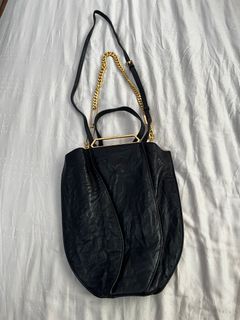 (Category: ) located in . Submitted by shoplove (Listing ID 1398152158, Image 1). Description: .