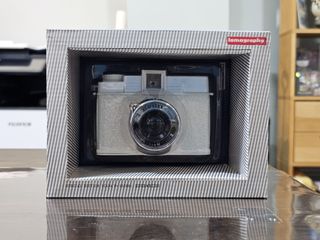 （分類：）位於 。 由 samchan714 提交（商品編號 1398070017，圖片 1）。簡介： 。