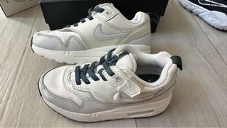 （分類：）位於 。 由 jm.ameil 提交（商品編號 1398002889，圖片 1）。簡介： 。