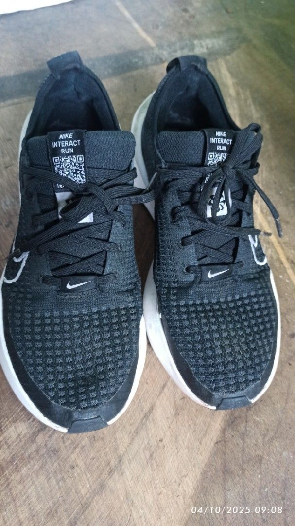 NIKE INTERACT RUN X ADIDAS ASPACK (Category: Sneakers) located in Las Pinas. Submitted by herbertmanalo02 (Listing ID 1398163998, Image 2). Description: ISSUE:MINIMAL SIGN OF USAGE ONLY. NO INSOLE NIKE MUKHANG BAGO PA KONTING LABA LANG NO SOLE SEPERATION SIZE NIKE:US 8.5 ADIDAS:US 9.