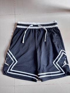 (Category: ) located in . Submitted by sellswap (Listing ID 1398050115, Image 1). Description: .