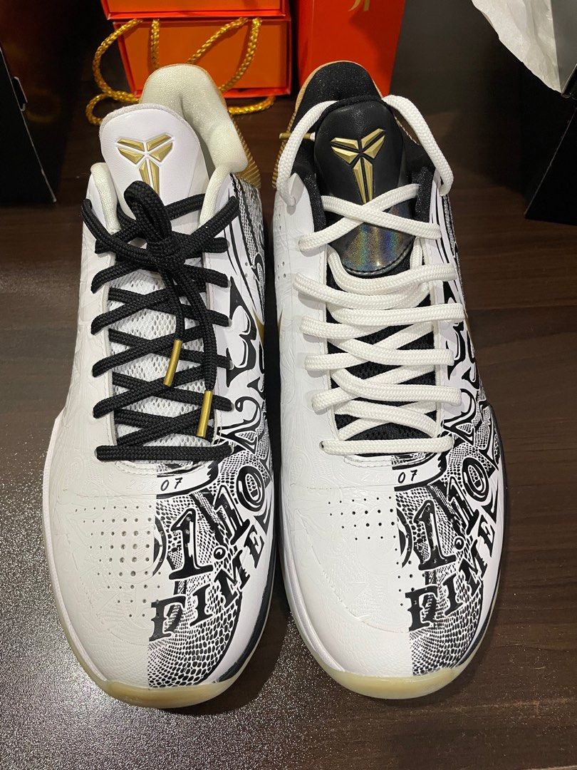 Nike Kobe V Protro 1/2 White Metallic Gold (Category: Sneakers) located in Quezon City. Submitted by moonz_13 (Listing ID 1397979341, Image 1). Description: Brand New - Never been used. This is a personal collection but needs to let it go. RFS: Need Funds .