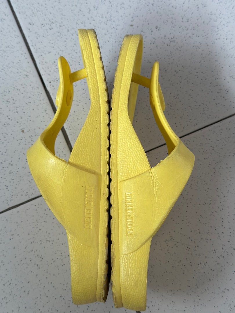 Orig birkenstock kids (Category: Babies & Kids Fashion) located in Santa Rosa. Submitted by che1995 (Listing ID 1398112906, Image 3). Description: No heel drag Need wash .