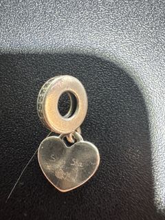 （分類：）位於 。 由 chyyyyyyy.its0 提交（商品編號 1398091741，圖片 1）。簡介： 。