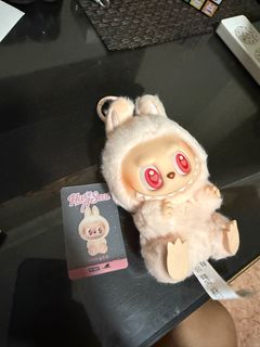 (Category: ) located in . Submitted by meowbuns (Listing ID 1398127340, Image 1). Description: .