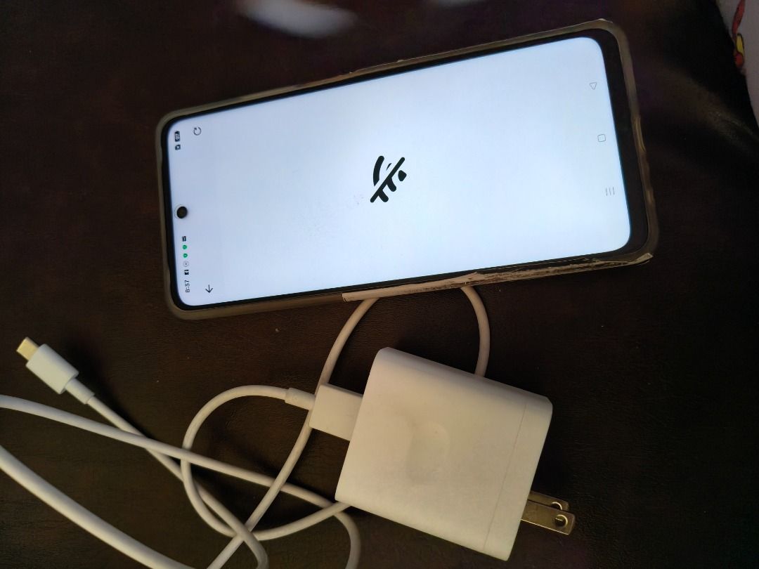 Portable Electronic Massager with free Oppo phone (Category: Rehabilitative Devices) located in Manila. Submitted by tynneignamd (Listing ID 1397977913, Image 2). Description: Letting go of this device since I seldom it using it anymore it comes with a free Oppo phone.