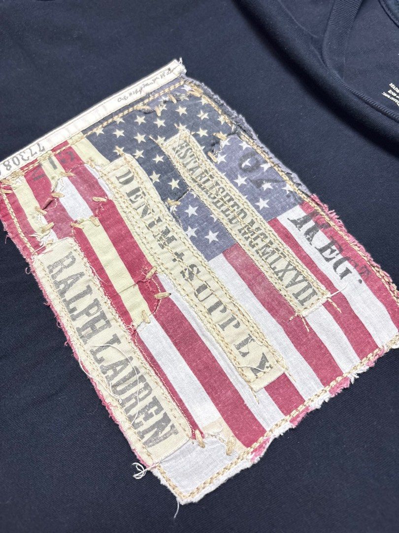 RALPH LAUREN DENIM & SUPPLY US FLAG (Category: Tshirts & Polo Shirts ) located in San Fernando. Submitted by viibodegaaa (Listing ID 1398054799, Image 2). Description: Item: RALPH LAUREN DENIM & SUPPLY US FLAG Size: S Width: 19’ Length: 27.5’ Shoulder: 17’ Sleeve: 8’ Condition: excellent Price: 1080.