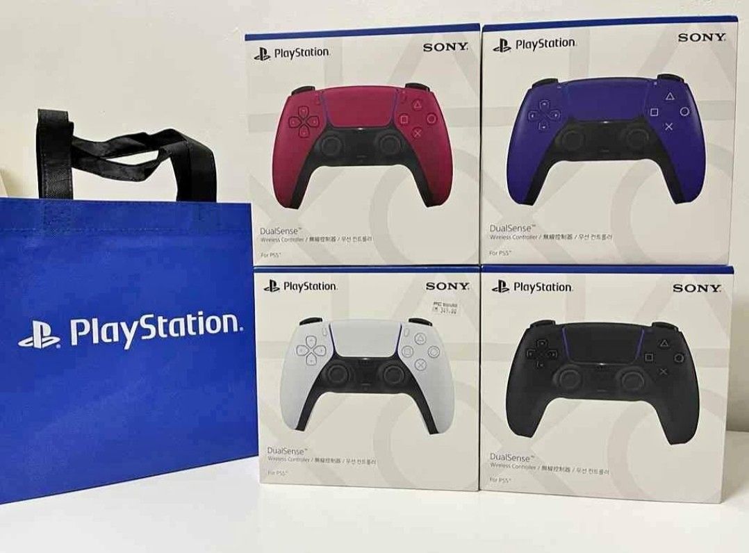 Ps5 Controller (Category: Controllers) located in Kuching. Submitted by hsha333 (Listing ID 1398109458, Image 1). Description: DS5 PS5 Controller 1.White rm299 2.Black (PM utk harga) 3.Red (PM utk harga) 4.Blue (PM utk harga) 5.Purple (PM utk harga) 6.Blue (PM utk harga) 7.Camo (PM utk harga) 8.Silver (PM utk harga) 9.Pink (PM for price) 10.Chroma Pearl(PM utk harga) 11.Chroma indigo(PM for price) Kuching area ✅Spay later ✅Grab Pay ✅Boost ✅TNG.