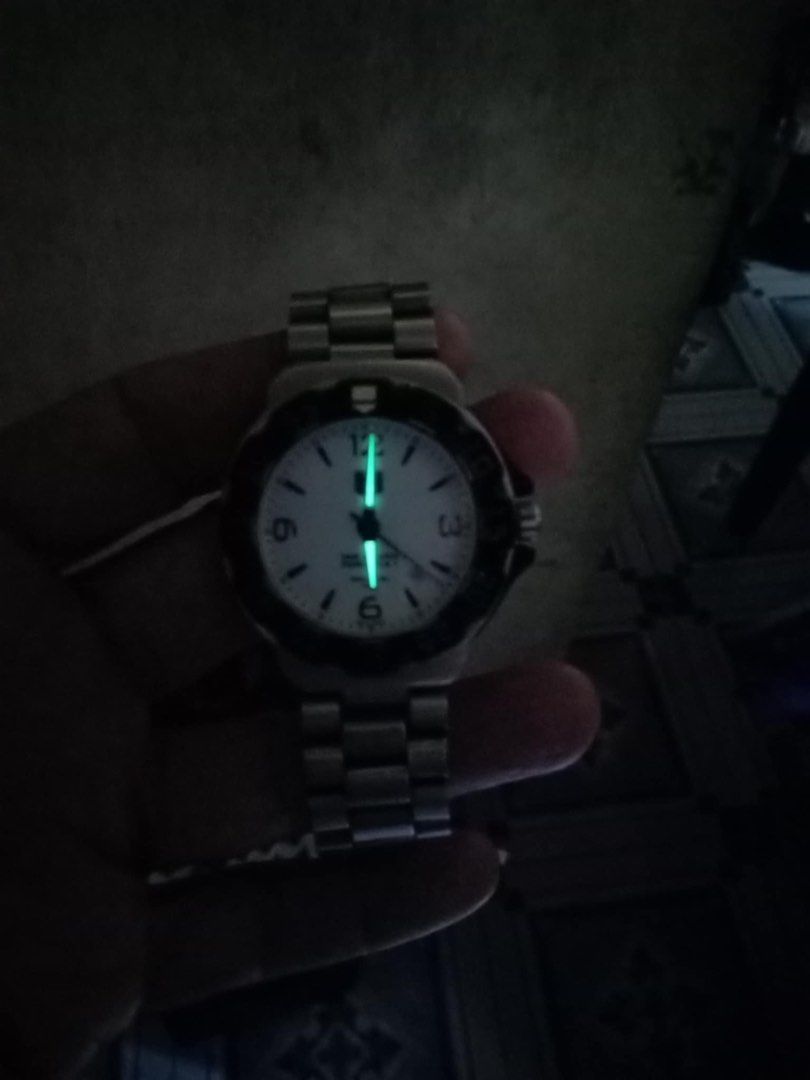 Tag Heuer (Category: Men's Watches) located in Paranaque City. Submitted by obin08 (Listing ID 1395156444, Image 2). Description: Formula 1 good condition.
