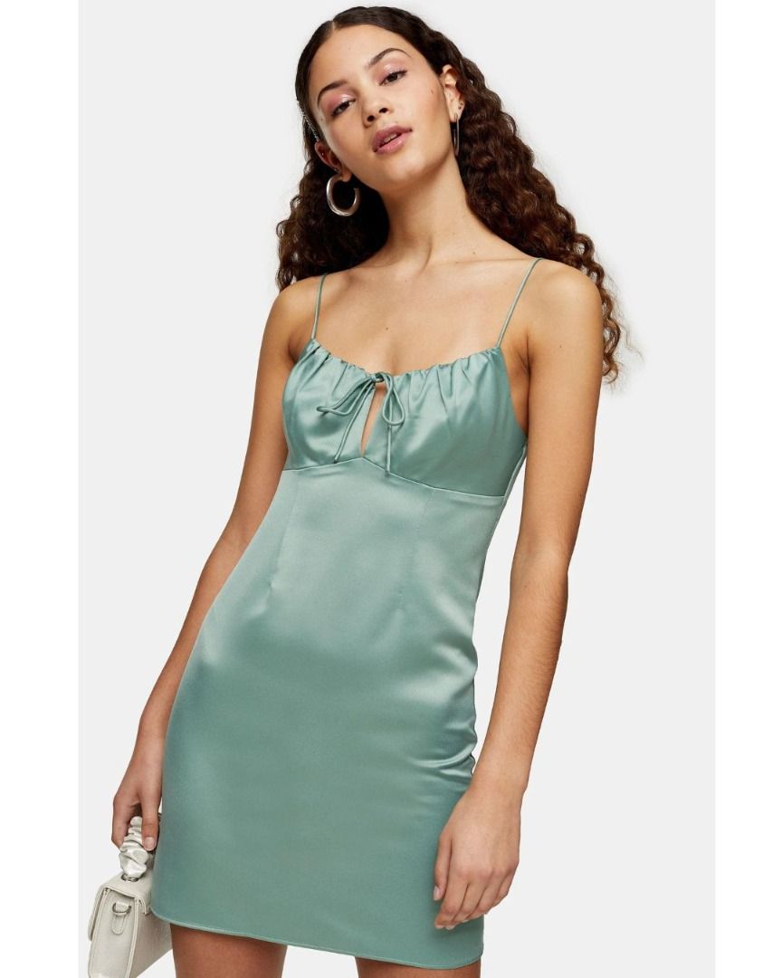 TOPSHOP Mint Green Mini Dress (Category: Dresses) located in Makati City. Submitted by wornbyabby (Listing ID 1398150345, Image 1). Description: .