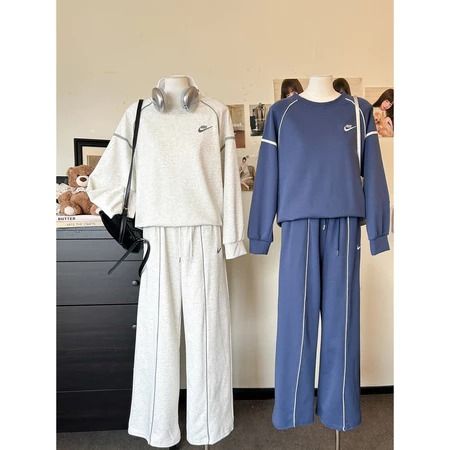 Trendy Lined Track Pullover + Pants Set (Category: Sets or Coordinates) located in Caloocan City. Submitted by seoyah (Listing ID 1398068417, Image 1). Description: Material : Cotton Plus Size : No Pattern : Embroidery Size : Free Size .