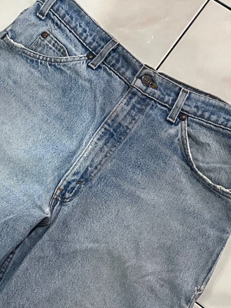 Vintage Levis Orange Tab Pants (Category: Jeans) located in Bulacan. Submitted by levidiff (Listing ID 1398057059, Image 3). Description: Vintage Levis Orange Tab Pants Light wash denim Good fade / Ripped Made in USA Check detailed pics W - 32 L - 40.5 Leg opening - 7.5.