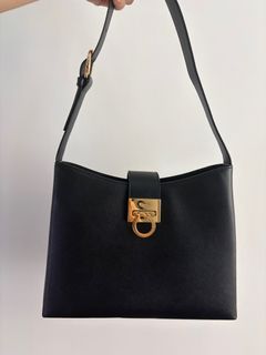 （分類：）位於 。 由 leannali 提交（商品編號 1397984811，圖片 1）。簡介： 。