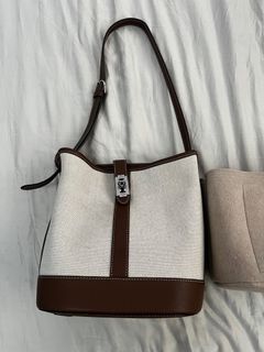 (Category: ) located in . Submitted by shoplove (Listing ID 1398097210, Image 1). Description: .