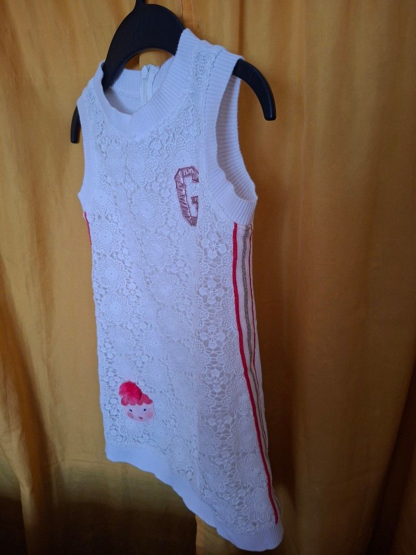 White dress (Category: Babies & Kids Fashion) located in Bacoor. Submitted by cloudcerine (Listing ID 1398001668, Image 3). Description: Brand: Gingersnaps Dress Size: 6 Condition: VGUC Price: 250 No issue.