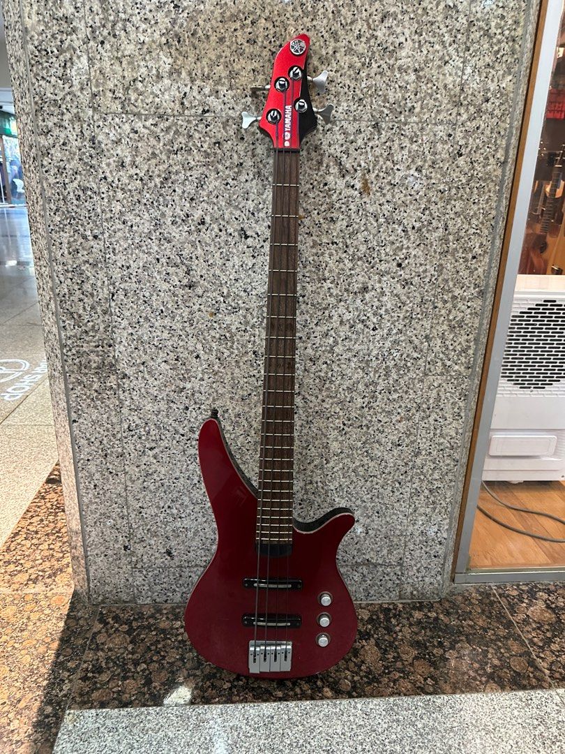 Yamaha RBX A2 A.I.R. Bass Guitar, 4-String, Hobbies & Lifestyle