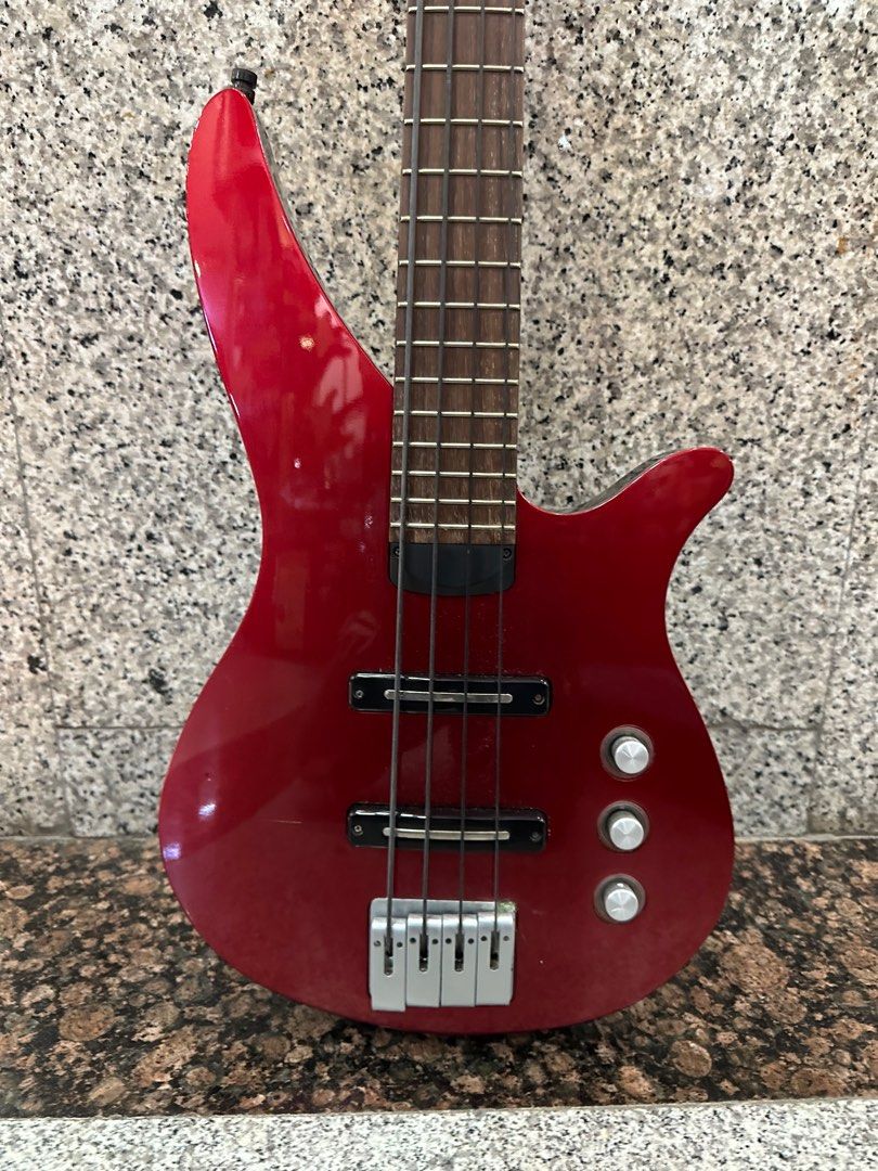 Yamaha RBX A2 A.I.R. Bass Guitar, 4-String, Hobbies & Lifestyle