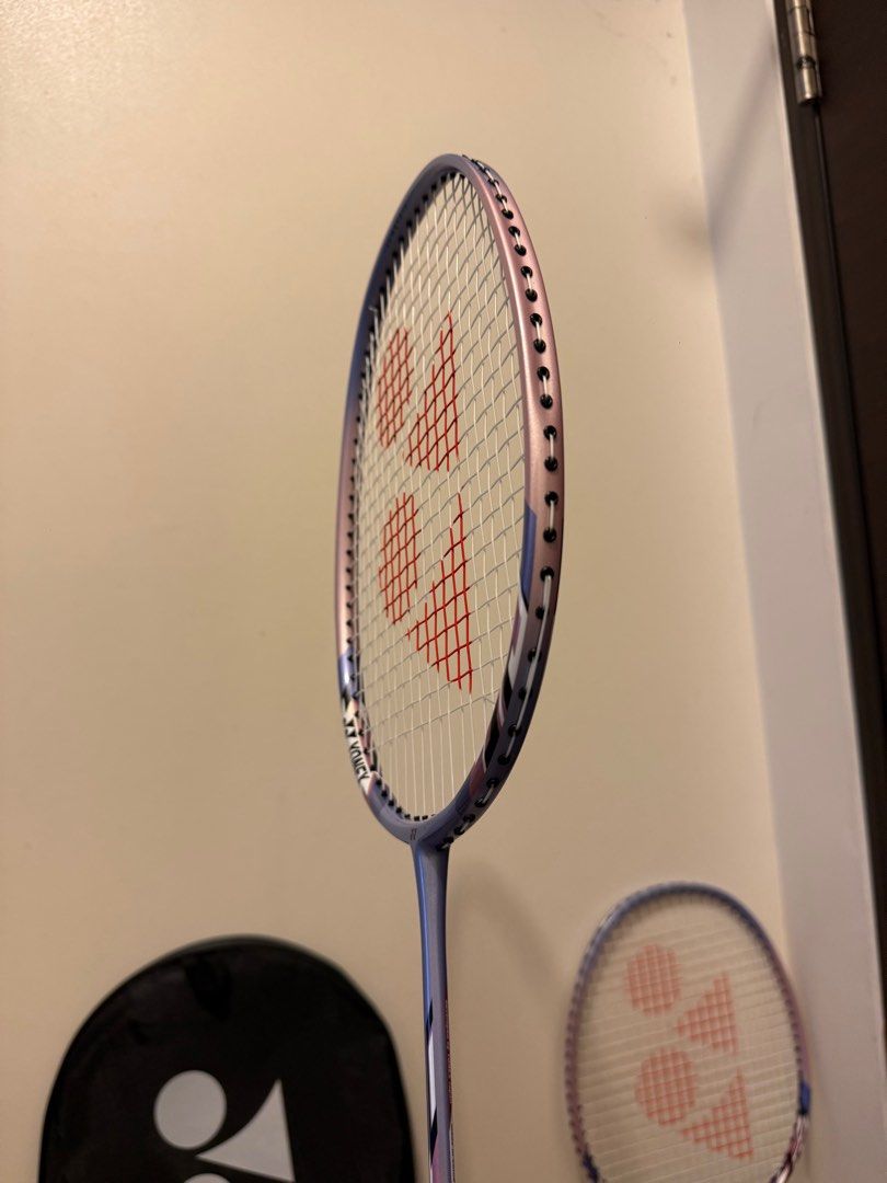 Yonex Nanoray 7000i Badminton Racket (Category: Racket and Ball Sports) located in Makati City. Submitted by rizzabandi81195 (Listing ID 1398102585, Image 3). Description: - Yonex Nanoray 7000i badminton racket - Eye-catching purple and pink color scheme - Includes original black Yonex carrying case.