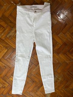 (Category: ) located in . Submitted by fashiontherapyph (Listing ID 1398105138, Image 1). Description: .