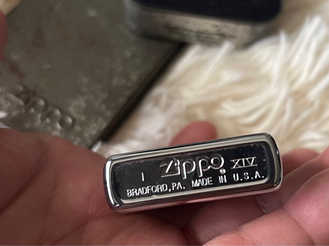 1997 Vintage Raiders Zippo Lighter (Category: Vintage Collectibles) located in Baguio. Submitted by Pampolina2600 (Listing ID 1398236714, Image 3). Description: Collectors Item Vintage Raiders Windproof Zippo Lighter New .