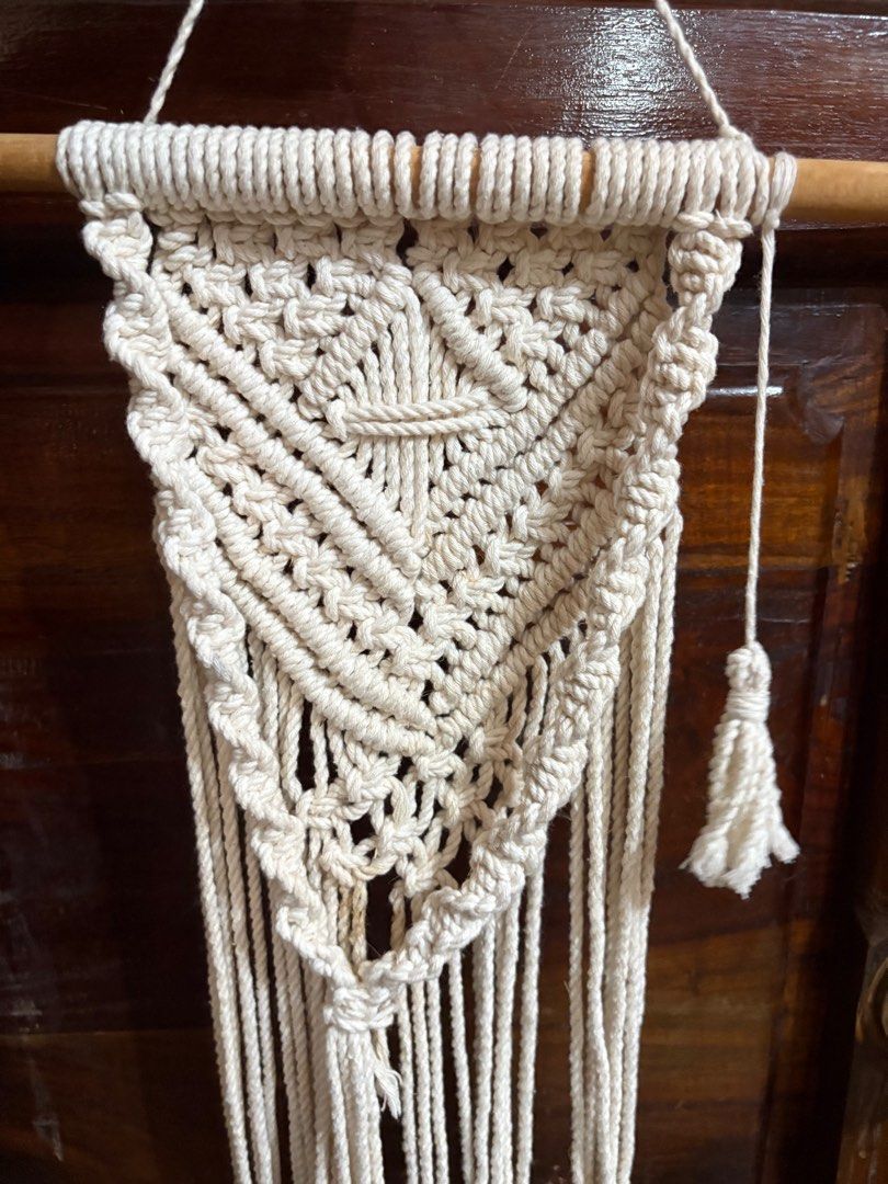 27” macrame (Category: Wall Decor) located in Dipolog. Submitted by playmatesfriend.ph (Listing ID 1398237292, Image 2). Description: .
