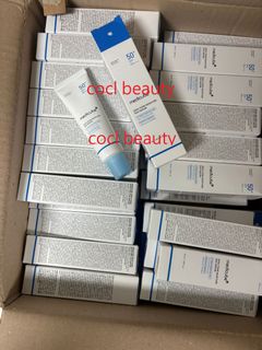 買5盒包順豐運費，2025 medicube ZERO毛孔水潤防曬精華64238890533249110