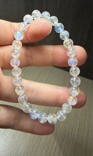 6mm+馬島月亮石水晶手串(包本地平郵)64223507859841110