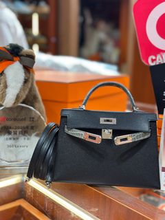 （分類：）位於 。 由 360_Luxury 提交（商品編號 1398332792，圖片 1）。簡介： 。