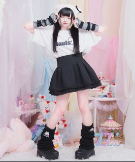（分類：）位於 。 由 thyzi 提交（商品編號 1398247287，圖片 1）。簡介： 。
