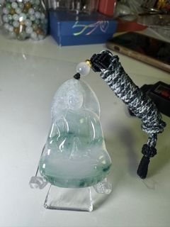 Myanmarđ˛đ˛ A Jadeite Ice-Translucent Flower Guanyin64228236658177110