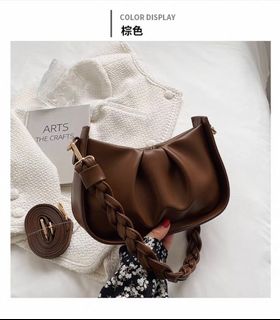 (Category: ) located in . Submitted by yq1561 (Listing ID 1398324839, Image 1). Description: .