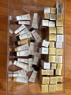 (Category: ) located in . Submitted by unicornandmakeup (Listing ID 1398208433, Image 1). Description: .
