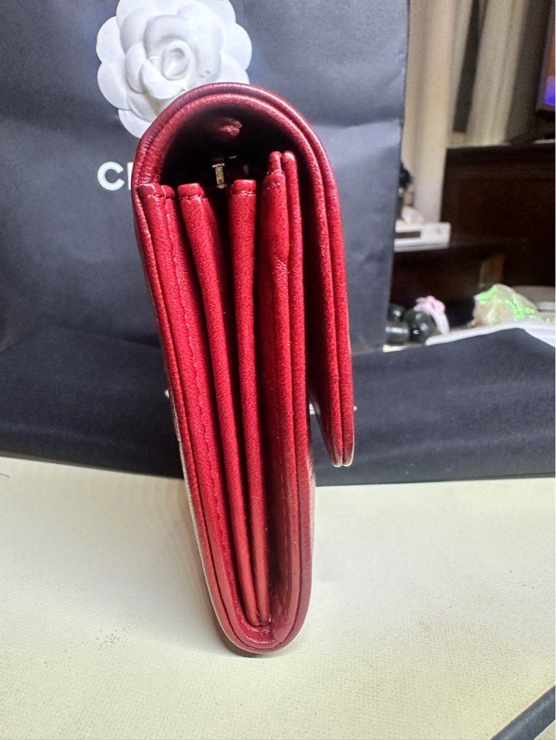 Chanel Camellia Long Wallet (Category: Luxury Bags & Wallets) located in Davao. Submitted by rayneebel (Listing ID 1392258216, Image 3). Description: This CC Camellia wallet is in 9/10 condition and it comes with dustbag & paper bag...