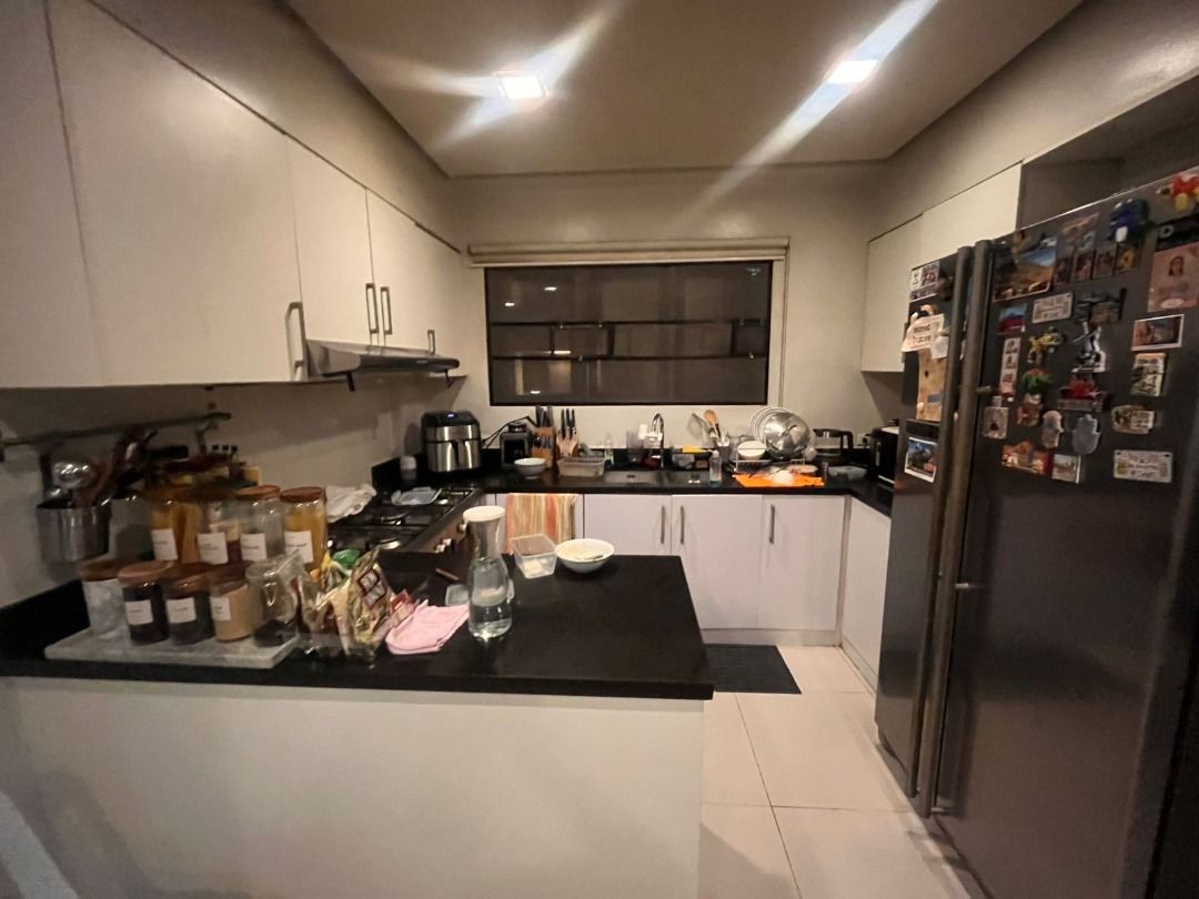 Circulo Verde Garden Homes (Category: Apartments & Condos) located in Muntinlupa City. Submitted by matthewdavemanuel (Listing ID 1398178210, Image 3). Description: 4 Storey Townhouse Lot Area: 58.75 sqm Floor Area: 191 sqm 2 Car Garage 3 Bedrooms 3 Toilet & Bath Living Area Dining Area Kitchen Maids area with bathroom.