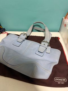 (Category: ) located in . Submitted by southclosetfinds (Listing ID 1398237652, Image 1). Description: .