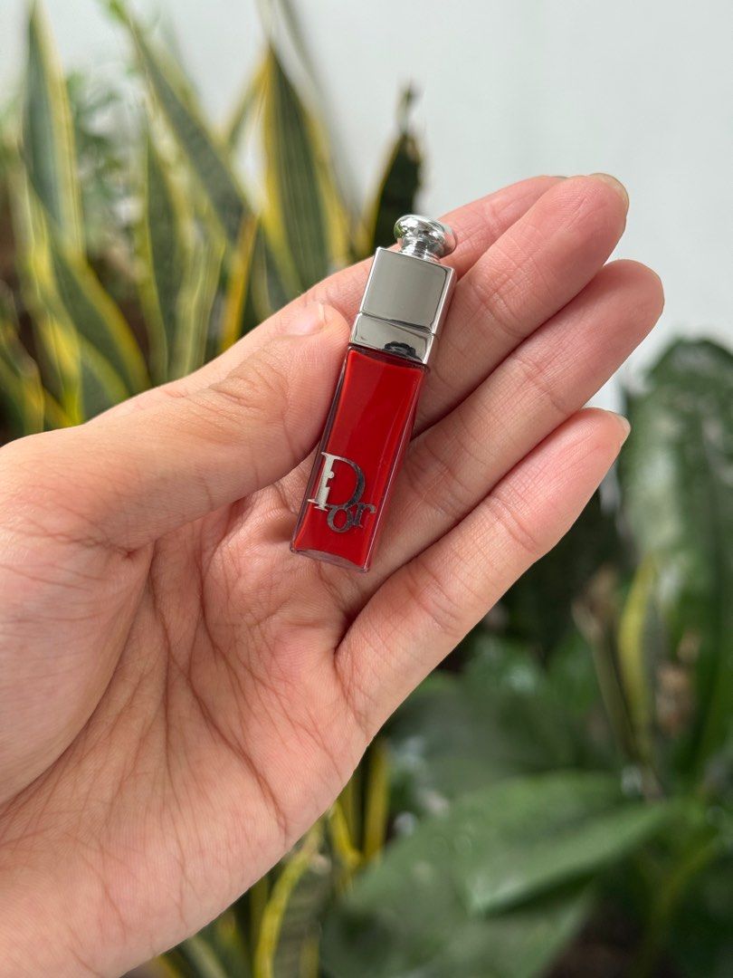 Dior Lip Maximizer 028 mini (Category: Makeup) located in Pasig City. Submitted by beautyloversph (Listing ID 1398214690, Image 1). Description: Auth 💯 .
