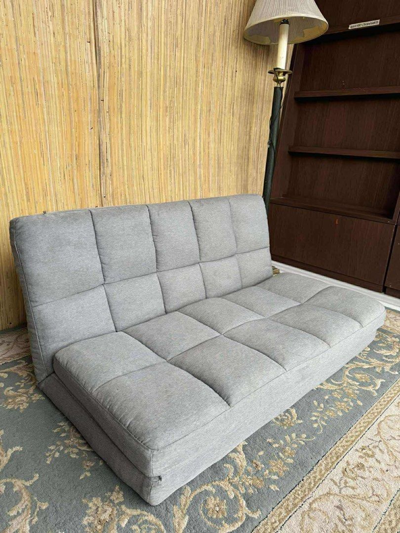 Floor sofa bed (Category: Sofas) located in Malolos. Submitted by ramoslaras82250 (Listing ID 1398212133, Image 1). Description: .