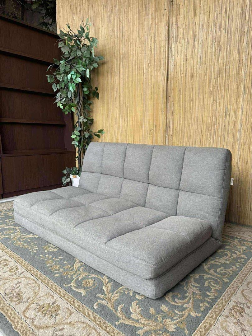 Floor sofa bed (Category: Sofas) located in Malolos. Submitted by ramoslaras82250 (Listing ID 1398212133, Image 2). Description: .